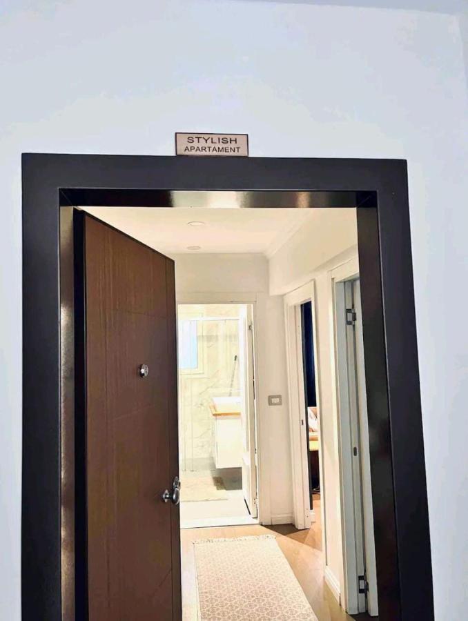 Cozy & Stylish Apartment Tirana Exteriör bild