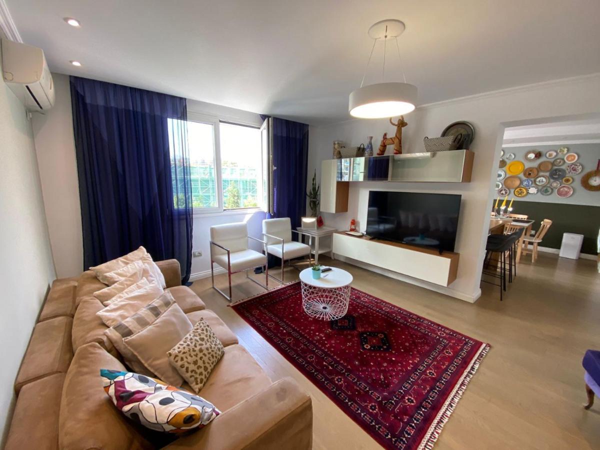 Cozy & Stylish Apartment Tirana Exteriör bild